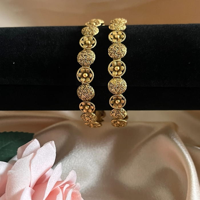 Floral Matte Finish Bangle
