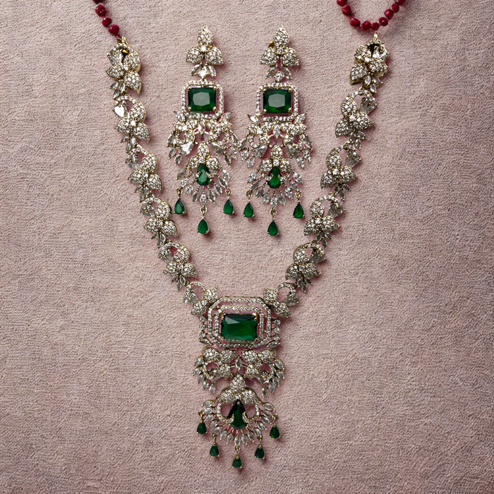 Aroopa Cascade Statement Set