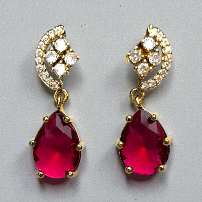 Aroopa Dewdrop Stone Necklace & Earrings