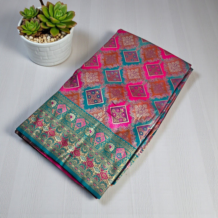 Aroopa Silk Blend Tulip Saree