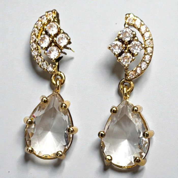 Aroopa Dewdrop Stone Necklace & Earrings