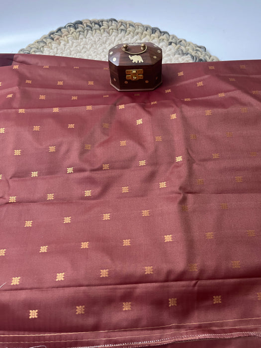 Aroopa Dual Tone Silk Saree