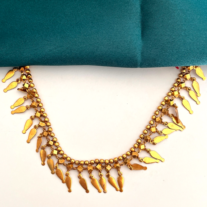 Elakkathali antique necklace with beads