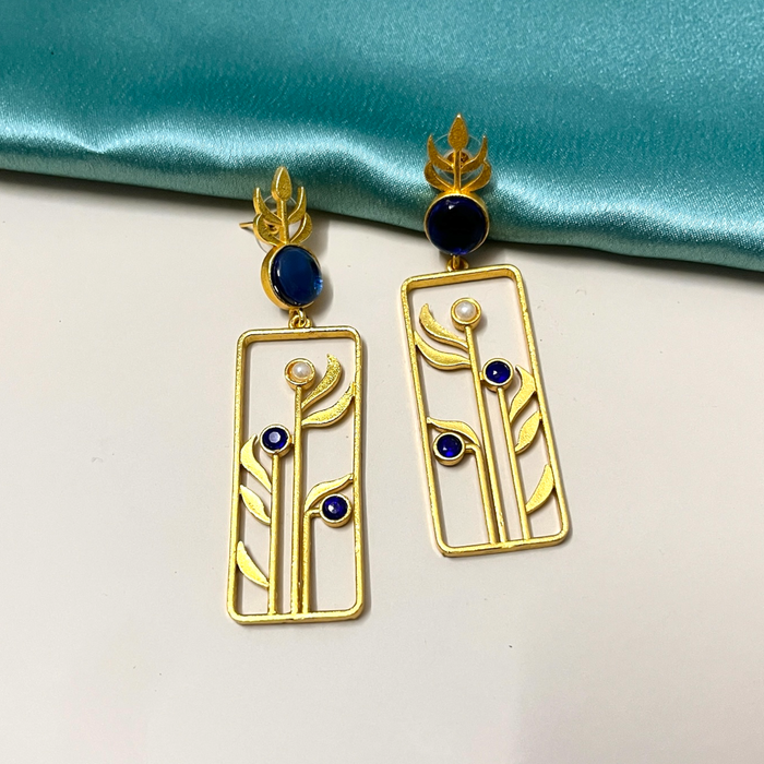 Elegant Floral Drop Earrings