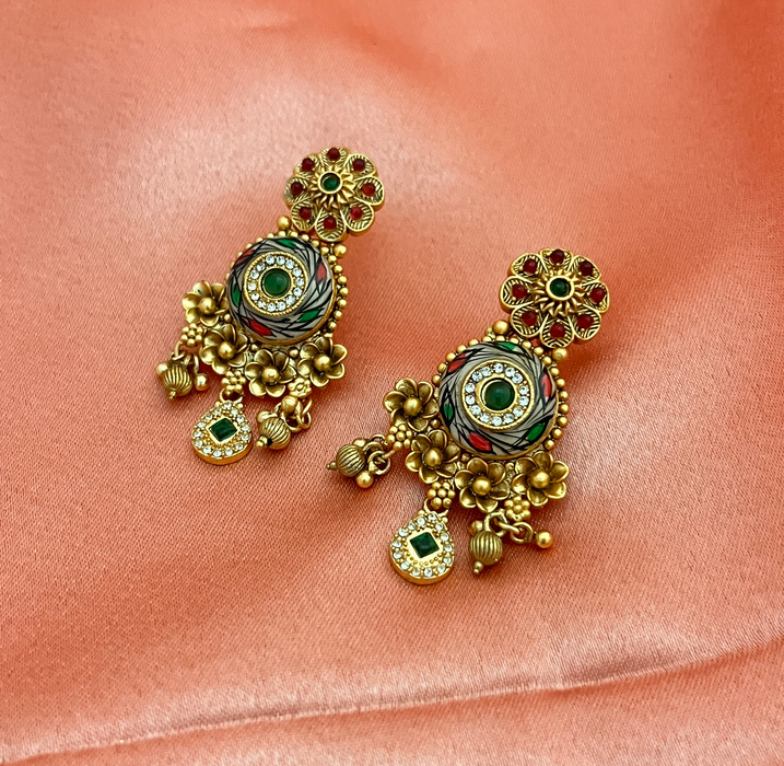 Aroopa Heritage Floral Meenakari Gold Choker