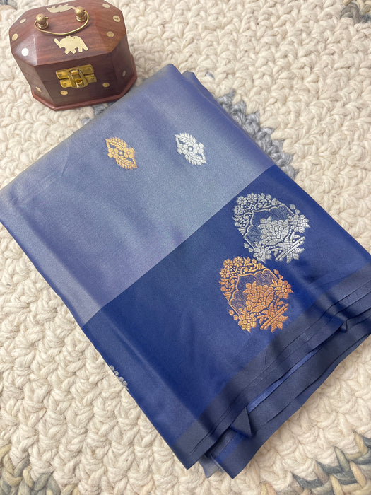 Aroopa Dual Tone Silk Saree