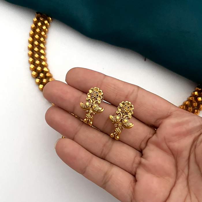Golden Cluster Beads with Peacock Design Pendant