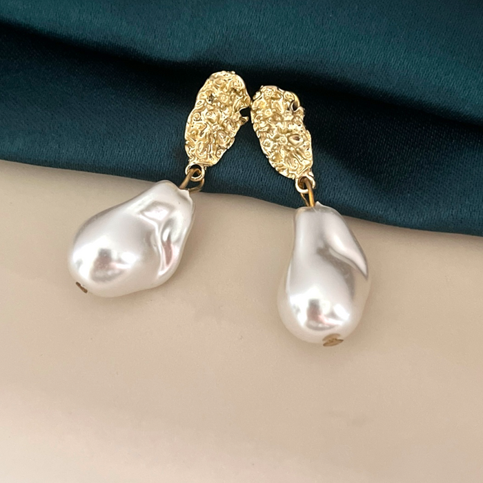 Pearl Drop Earrings