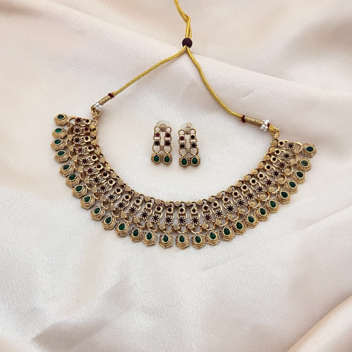 Aroopa Antique Necklace Set