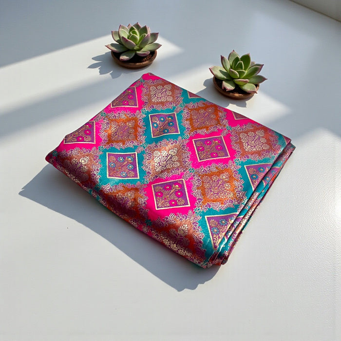 Aroopa Silk Blend Tulip Saree
