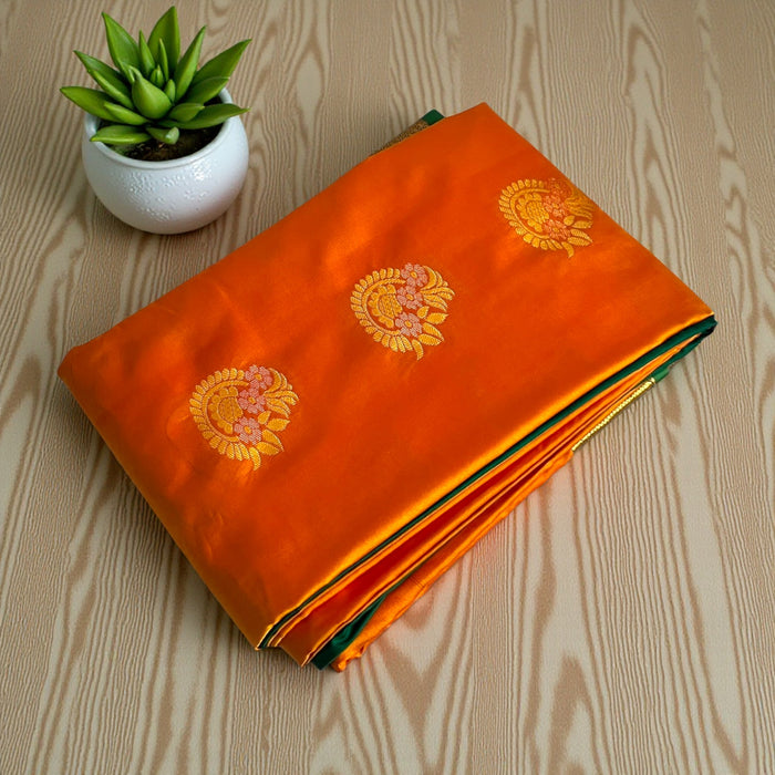 Aroopa Silk Butta Saree