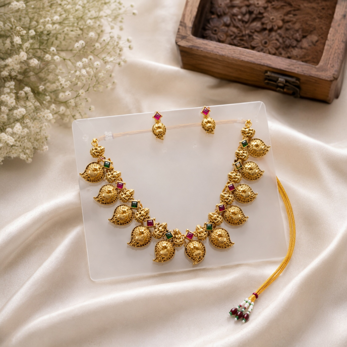 Antique Finish Lakshmi Bead Necklace Set
