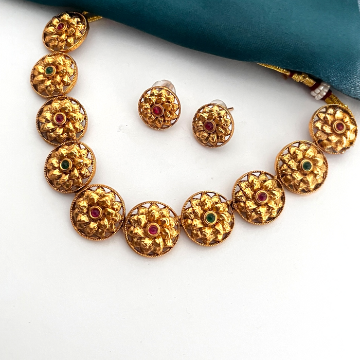 Aroopa Antique Necklace Set