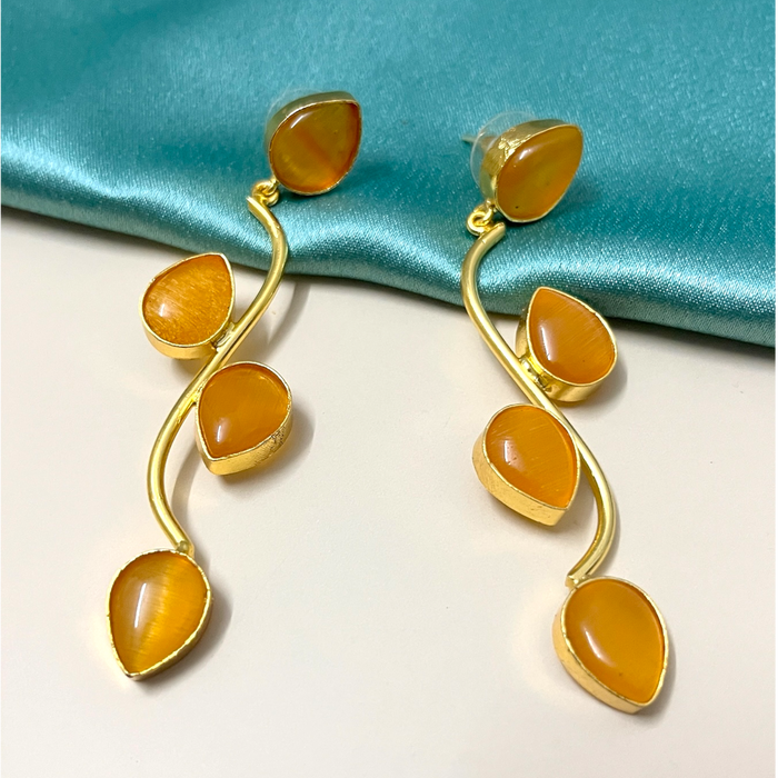 Aroopa Dangler Earrings