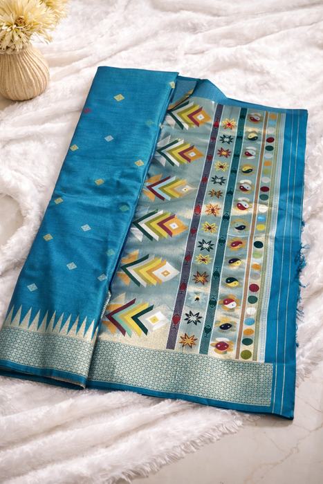 Aroopa Raw Silk Saree with Special Pallu