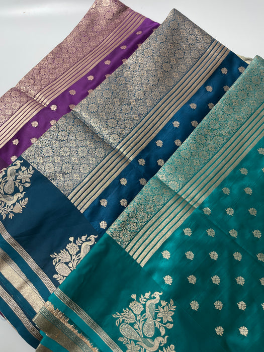 Aroopa Soft Silk Saree with small butti
