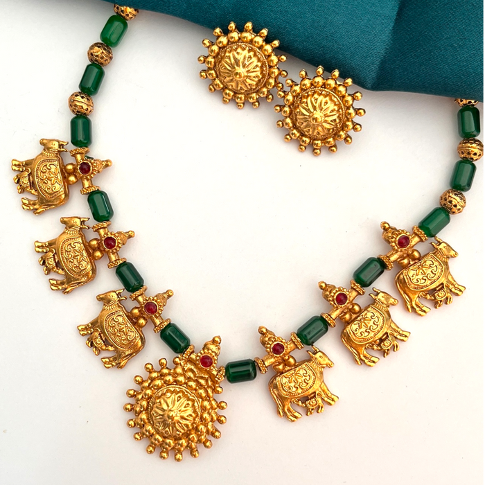 Aroopa Kamadhenu Multipendant Set-Green