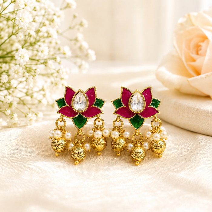 Aroopa Lotus Necklace Set