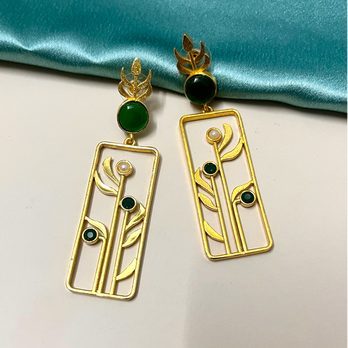 Elegant Floral Drop Earrings