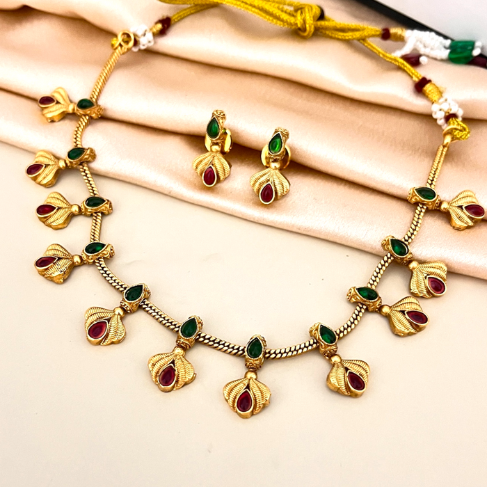 Multi pendant Floral Necklace Set