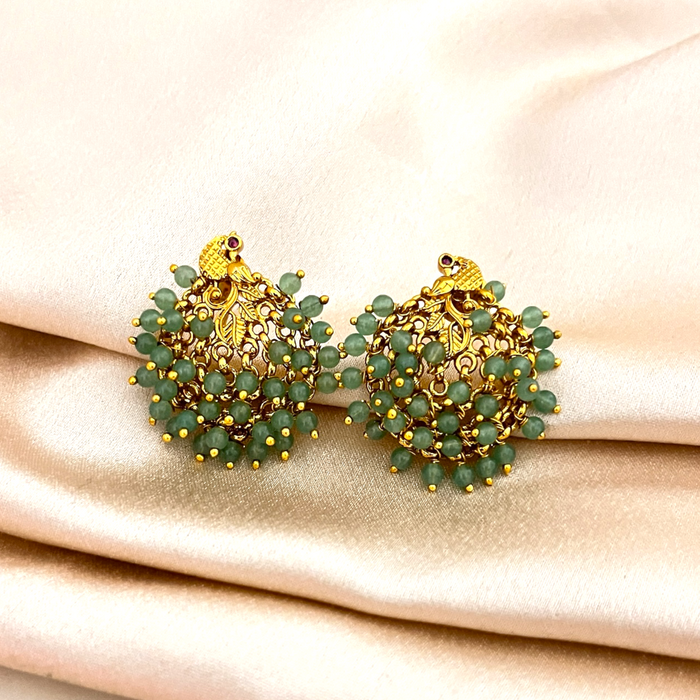 Aroopa Cluster Pearl Beads Earrings