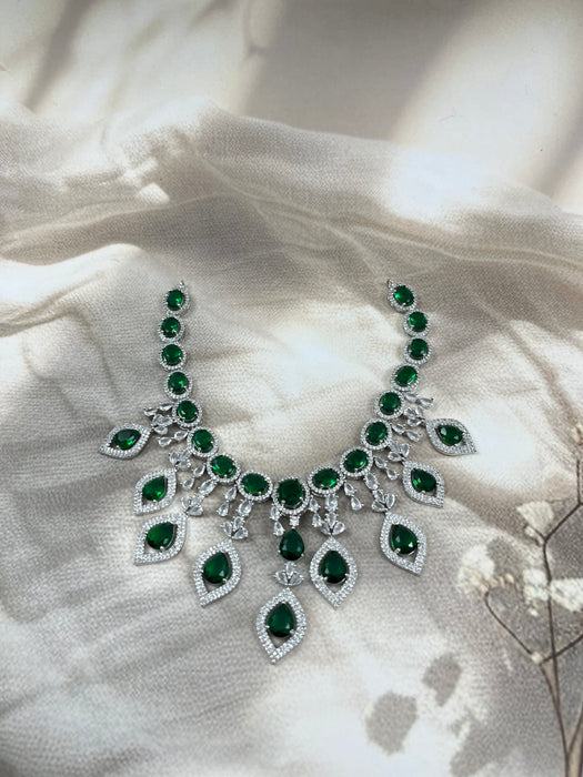Aroopa Cascade drop Necklace Set