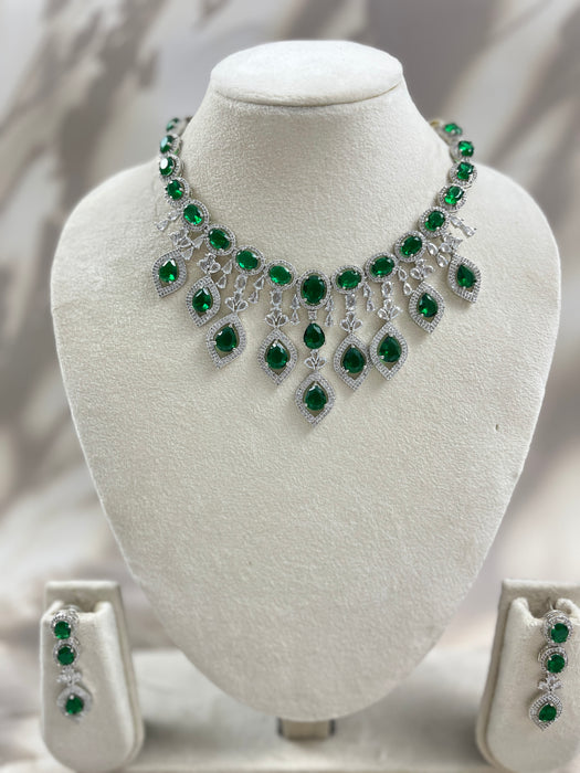 Aroopa Cascade drop Necklace Set