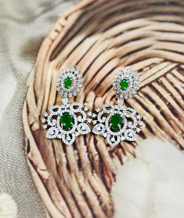 Aroopa Layered Necklace Set
