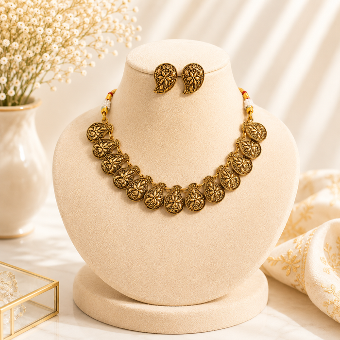 Aroopa Antique Paisley Statement Necklace Set