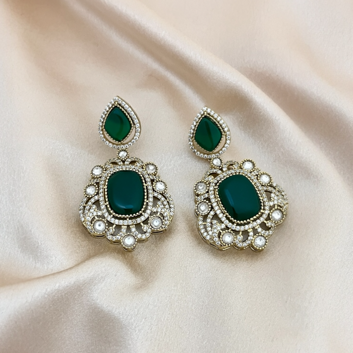 Aroopa Kundan Style Choker Set