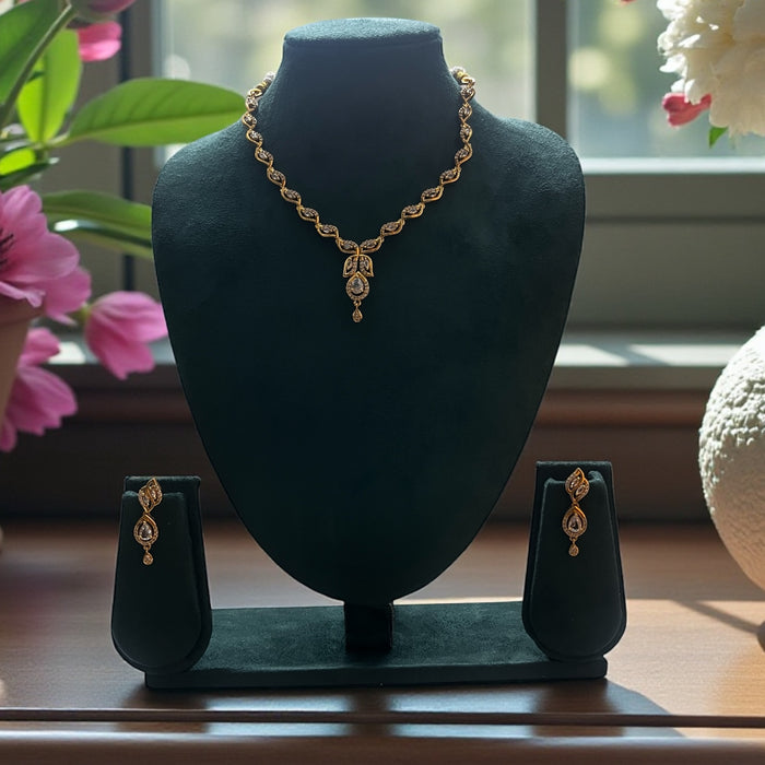 Aroopa Delicate Diamond Necklace Set
