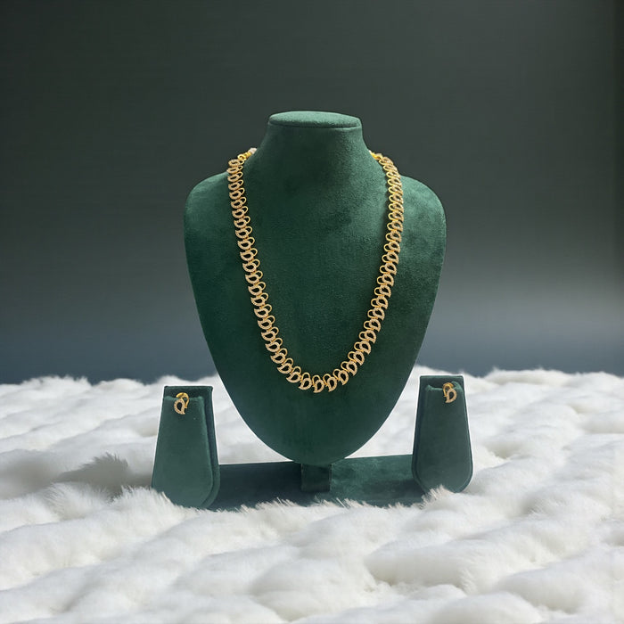 Aroopa Diamond Haram Necklace Set