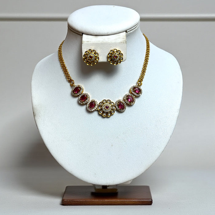 Aroopa Floral Stone Necklace Set