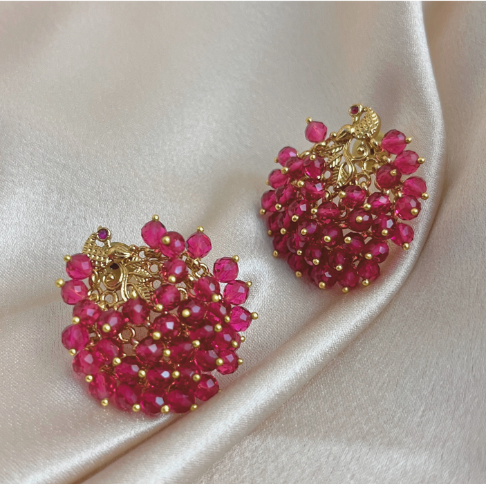 Aroopa Cluster Pearl Beads Earrings