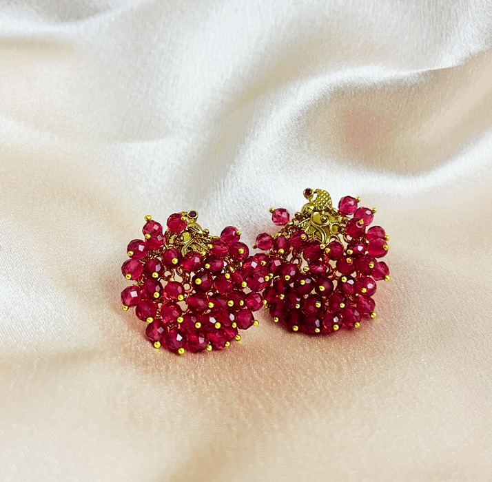 Aroopa Cluster Pearl Beads Earrings
